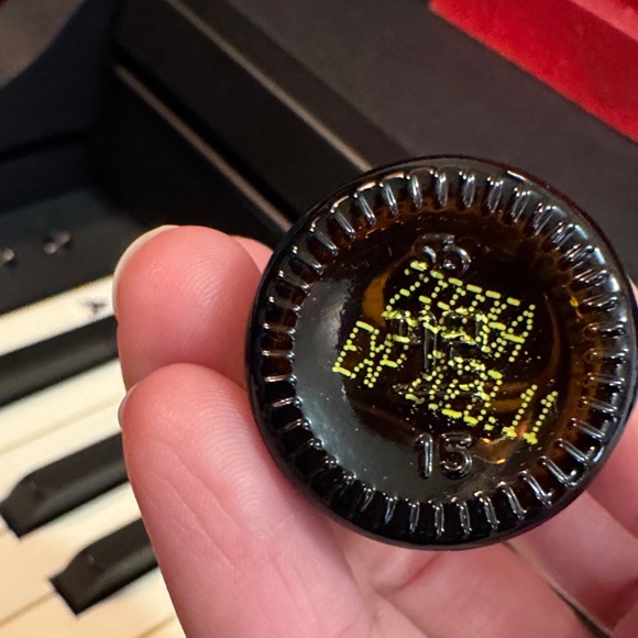 doTERRA Peppermint Oil with Black Cap - Picture 3 of 3